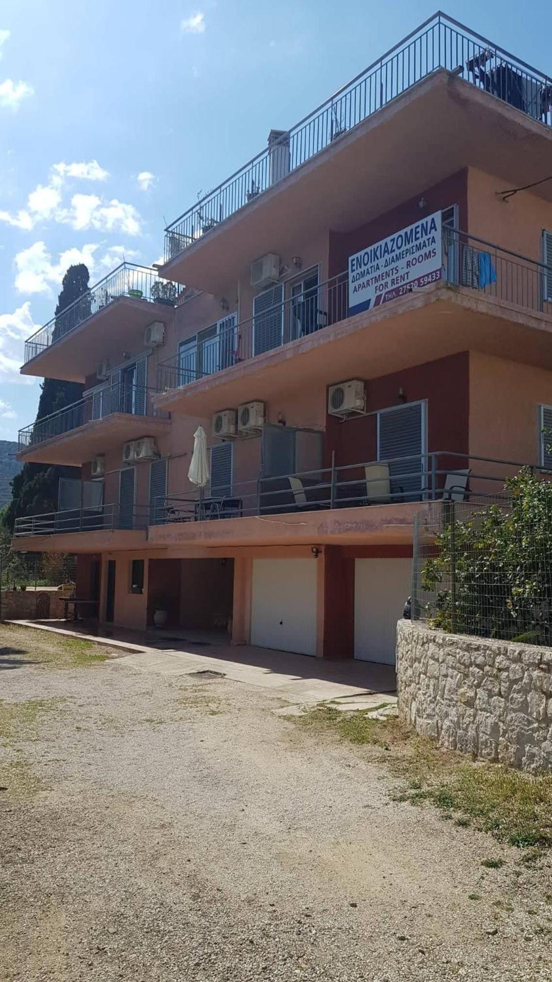 Athina Apartments Tolón Exteriör bild